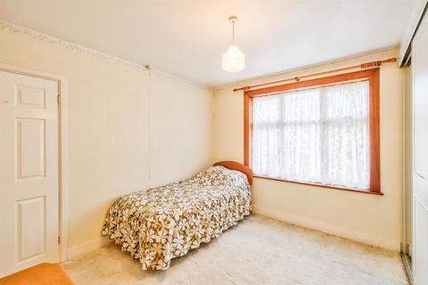 43 Tufton Road, London, E4 8LE