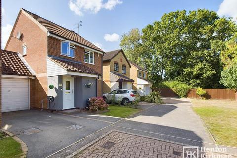 3 bedroom detached house for sale, Lampern Crescent, Billericay