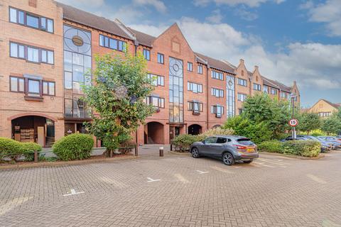 56 Amsterdam Road, London, E14 3JB