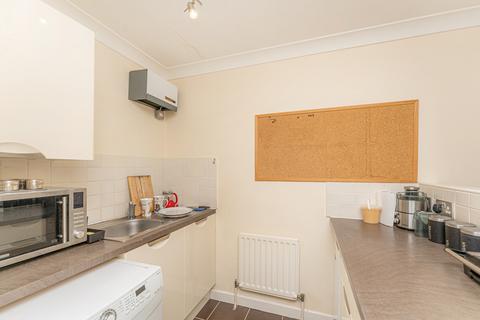 56 Amsterdam Road, London, E14 3JB
