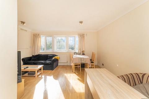 56 Amsterdam Road, London, E14 3JB