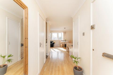 56 Amsterdam Road, London, E14 3JB