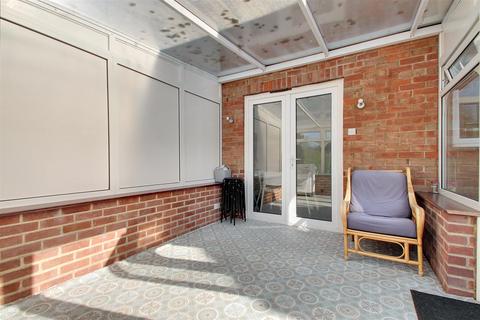 141 Limbrick Lane, Goring By Sea, Worthing, BN12 6AQ