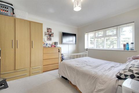 141 Limbrick Lane, Goring By Sea, Worthing, BN12 6AQ