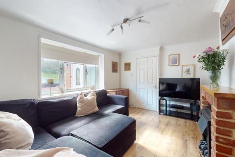 3 bedroom end of terrace house for sale, Irvine Road, Higham, ME3