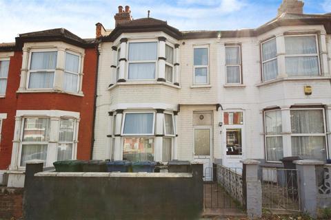 2 bedroom flat to rent, Squires Lane, Finchley