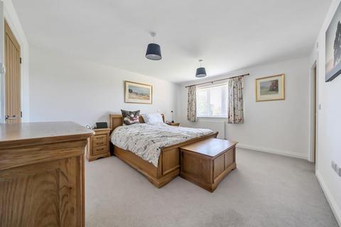 4 bedroom detached house for sale, Faraday Gardens,  Madley,  HR2