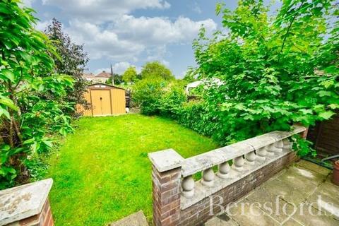 3 bedroom terraced house for sale, Treswell Road, Dagenham, RM9