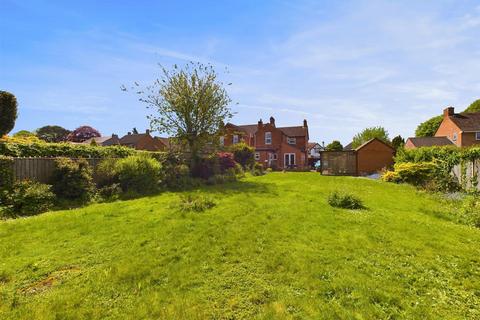 70 Church Road, Longlevens, Gloucester, GL2 0AA