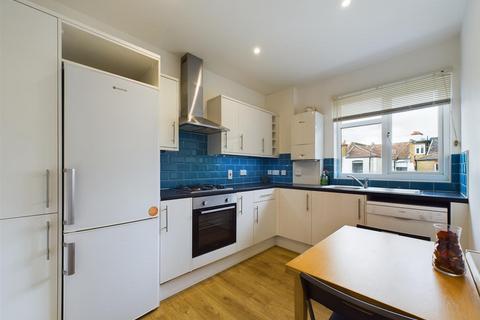 2 bedroom flat for sale, Ethelworth Court, Tulse Hill, SW2