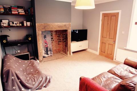 2 bedroom flat for sale, William Street, South Gosforth, Newcastle