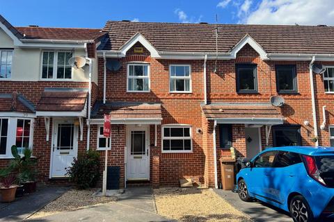 2 bedroom house to rent, Tristram Close, Chandler's Ford, Eastleigh