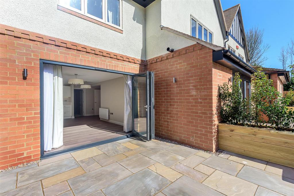 Private Courtyard Garden