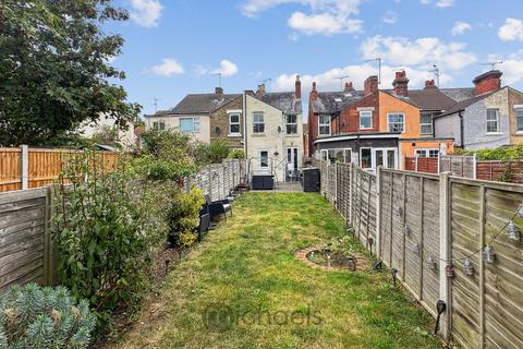 2 bedroom end of terrace house for sale, Gilberd Road, Colchester, CO2