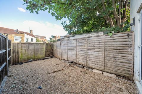 2a Elderton Road, London, SE26 4EZ