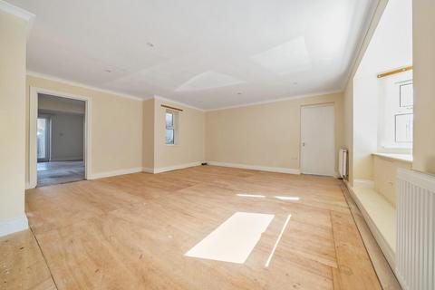 2a Elderton Road, London, SE26 4EZ