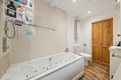 67 Boston Road, London, W7 3SH