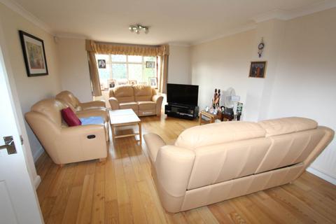 5 bedroom detached house for sale, Great Burches Road, Thundersley