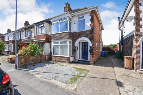 3 bedroom semi-detached house for sale, Spring Gardens, Anlaby Common, Hull