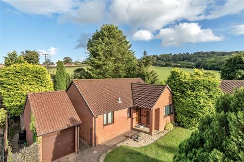 2 bedroom bungalow for sale, Maple Close, Honiton, Devon, EX14