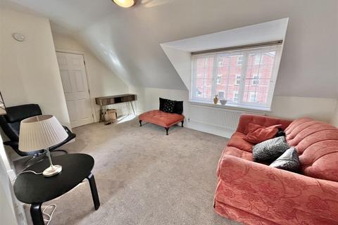 2 bedroom apartment for sale, Arderne Place, Alderley Edge, Cheshire