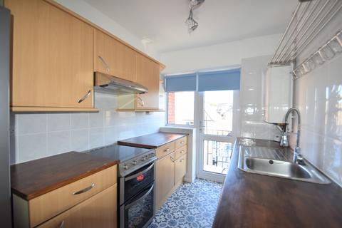 2 bedroom flat to rent, Clarendon Road, Southsea PO5