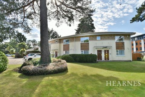 2 bedroom apartment for sale, Manor Close, Ferndown, BH22