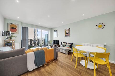 1 bedroom flat for sale, Linnet House,Dunedin Road, Leyton, E10