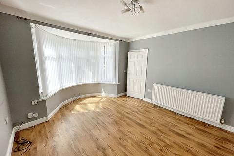 2 bedroom semi-detached house for sale, Roxby Gardens, North Shields , North Shields, Tyne and Wear, NE29 7BW