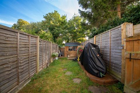 1 bedroom flat for sale, Sunningfields Road, Hendon, London