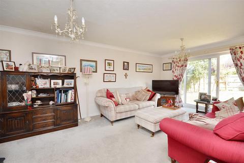 4 bedroom detached house for sale, Purbeck Close, Eastbourne