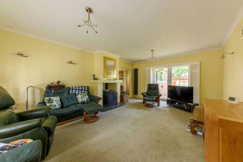 3 bedroom detached bungalow for sale, Evesham Road, Redditch B97