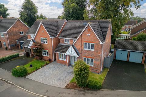 49 Appletrees Crescent, Bromsgrove, B61 0UD