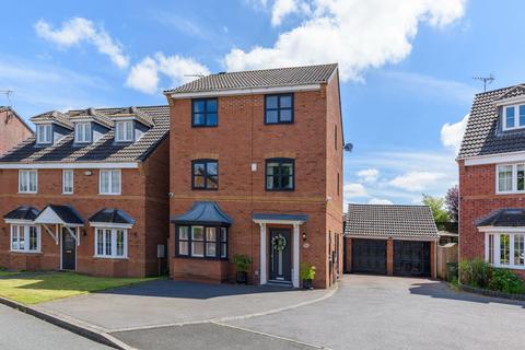 5 bedroom detached house for sale, Parklands Close, Redditch B97