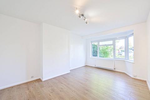 2 bedroom flat to rent, Park Court, North Finchley, London, N12