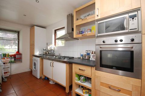 4 bedroom house to rent, Stourhead Close, Southfields, London, SW19