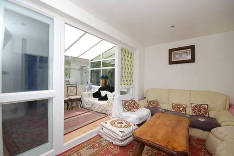 4 bedroom house to rent, Stourhead Close, Southfields, London, SW19