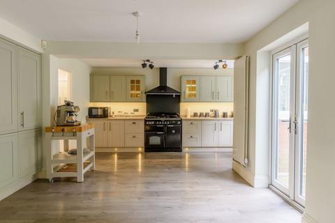 23 Jersey Close, Church Hill, Redditch, B98 9LS