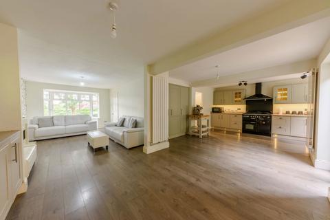 23 Jersey Close, Church Hill, Redditch, B98 9LS
