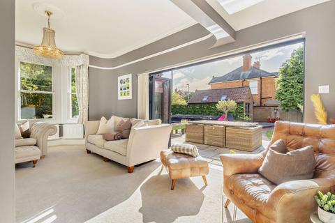 5 bedroom detached house for sale, Springfield Road, Chelmsford