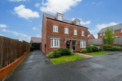 18 Patch Street, Bromsgrove, B61 0FX