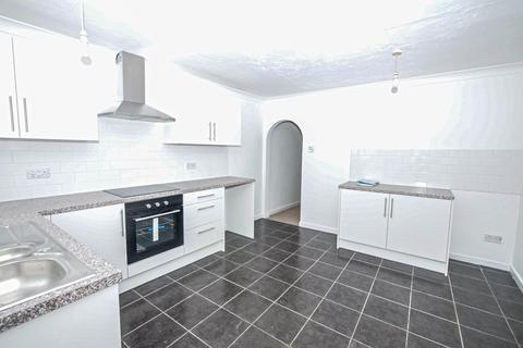 2 bedroom house for sale, Avon Way Colchester