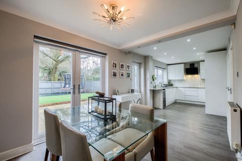 8 Johns Close, Studley, B80 7EQ