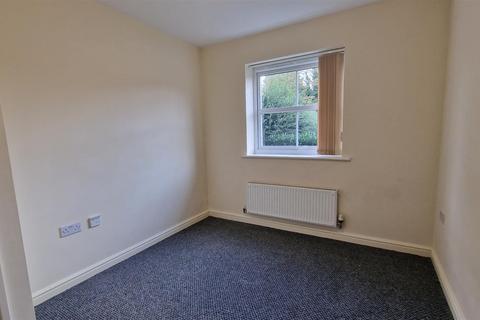 1 bedroom apartment to rent, Finings Court, Burton-On-Trent