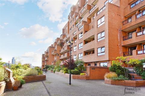 2 bedroom apartment for sale, Free Trade Wharf, The Highway, London, E1W