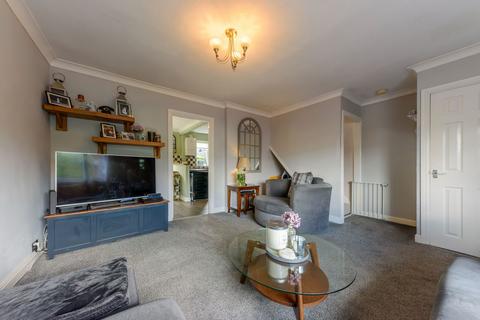 16 Bourne Avenue, Catshill, Bromsgrove, B61 0NZ