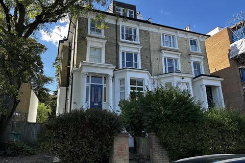 3 bedroom flat to rent, Upper Park Road, Belsize Park, NW3