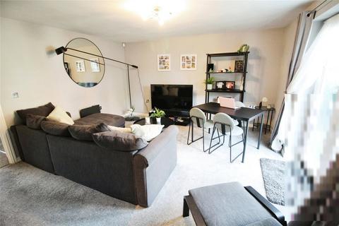 2 bedroom flat for sale, Railway Walk, Worcestershire B60