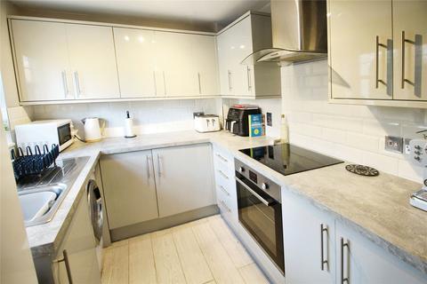 2 bedroom flat for sale, Railway Walk, Worcestershire B60