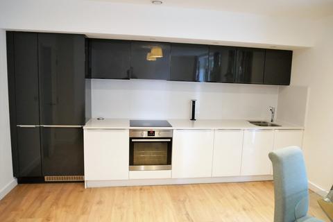 2 bedroom flat to rent, Park Royal, London NW10